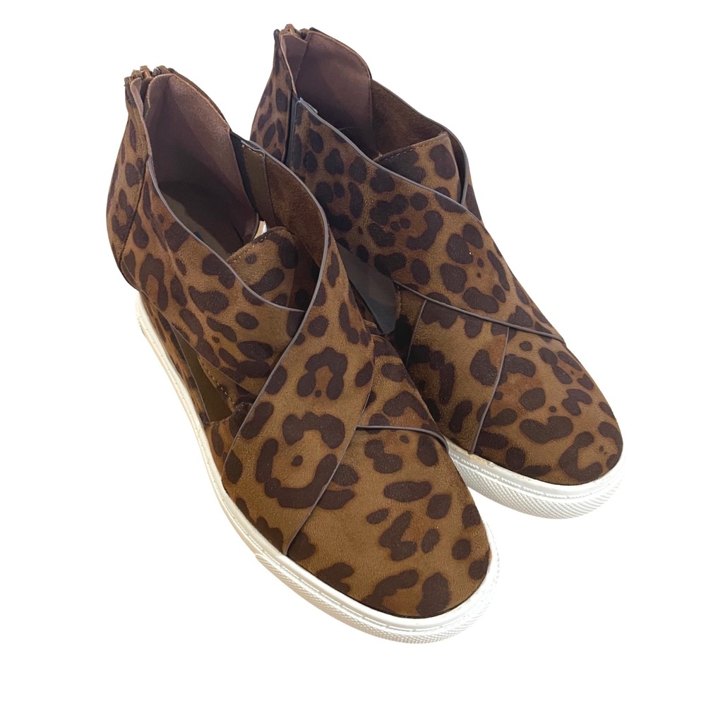Natural Reflections Leopard Print Slip On Wedge Sneakers Women Size 7.5M